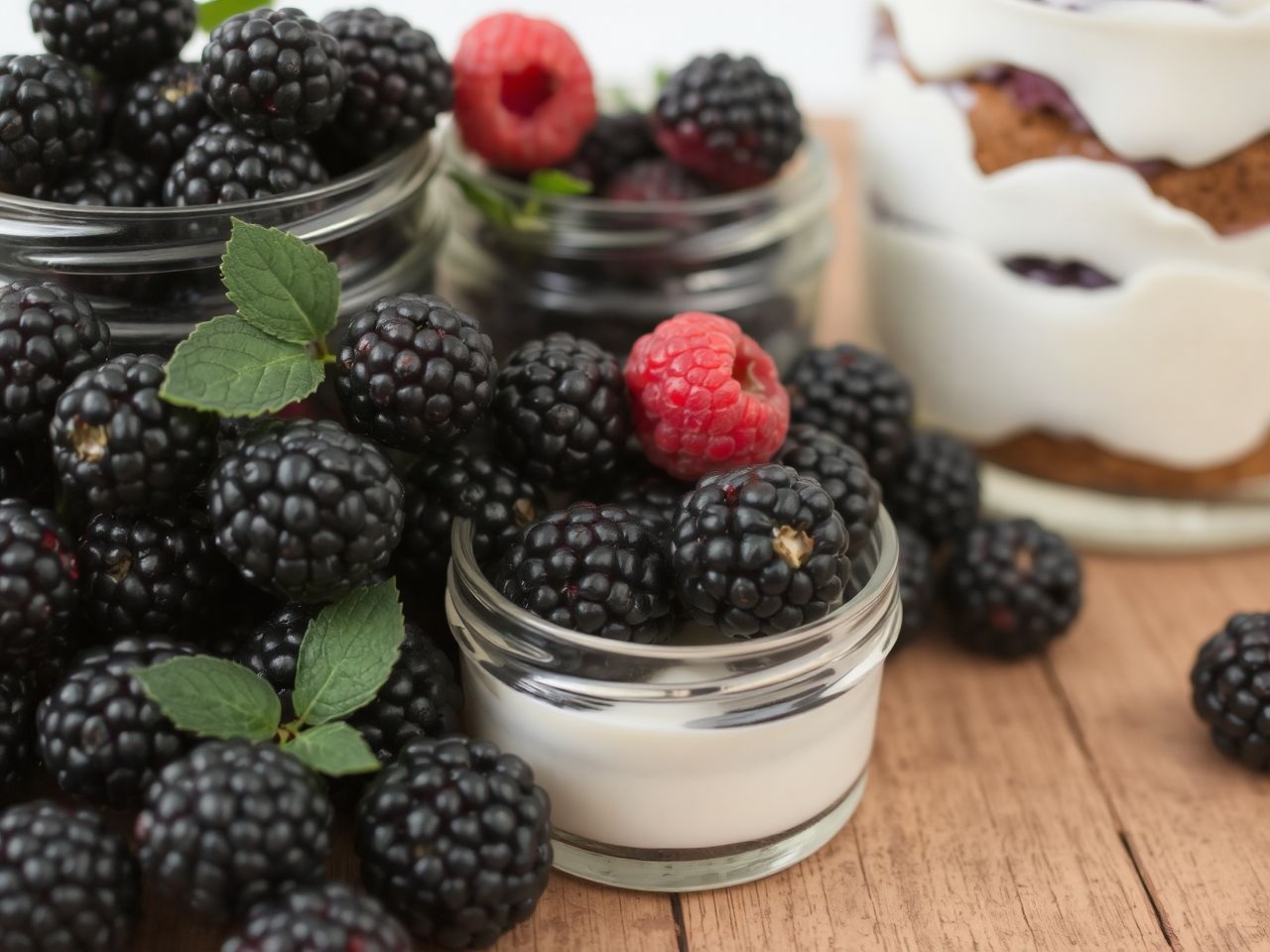 A szezonális alapanyagok frissek és ízletesebbé teszik a desszerteket.